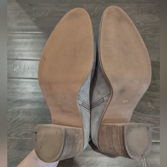 Jeffrey Campbell Laszlo Suede Booties - Picture 12 of 16